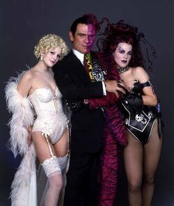 Herb Ritts/Gallery | Batman Anthology Wiki | Fandom Iconic Photoshoots, Perky Goth, Two Face Batman, Costume Department, Debi Mazar, Batman Forever, Tommy Lee Jones, Univers Dc, Birthday Fashion