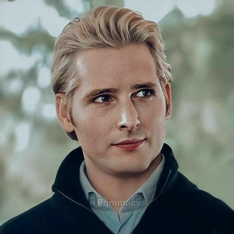 Dr Cullen, Carlisle Cullen, Twilight Moon, Twilight Cast, Peter Facinelli, Twilight Photos, Twilight Book, The Cullen, Twilight Film