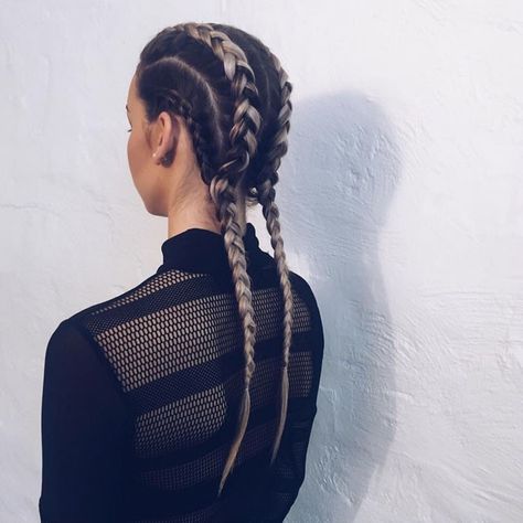 Loving the look of these clean Dutchrow braids. Boxer Braids Hairstyles, Gorgeous Braids, Tight Braids, Boxer Braids, Braid Inspiration, Long Box Braids, Fresh Hair, Festival Hair, Scene Hair