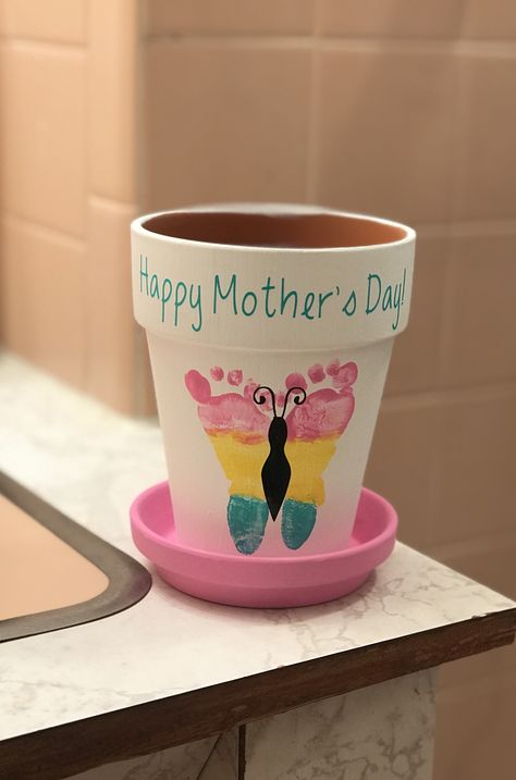 Crafts For School Age, Crafts For School Age Kids, Mother Day Crafts, Crafts For Kids Preschool, Mothers Day Crafts Preschool, Grandma Crafts, Easy Mother's Day Crafts, Diy Mother's Day Crafts, Kids Printables