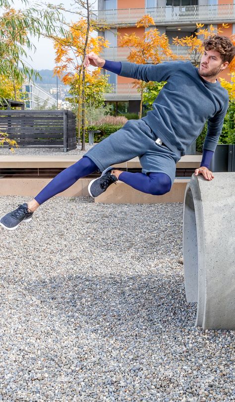 Strong mind, strong body  Overcome your obstacles to reach your peak Parkour Outfits, Mind Strong, Men Health, Strong Mind, Strong Body, Gym Fit, Parkour, Shorts With Tights, Muscle Men