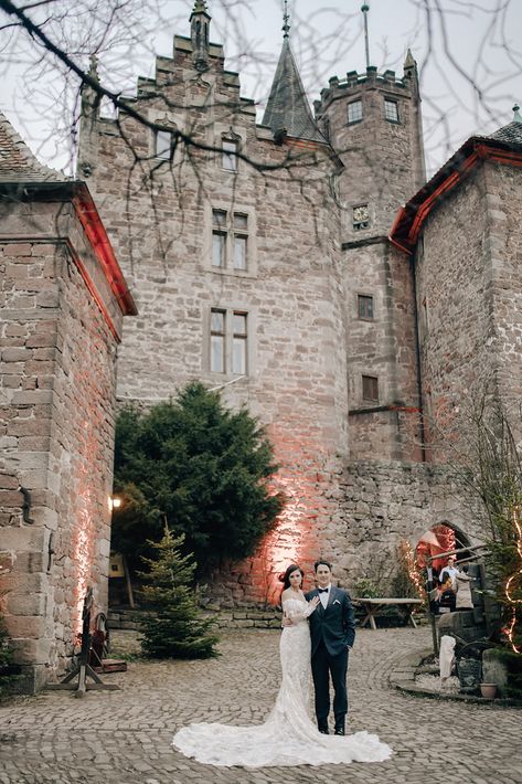 The facade of castle wedding venues is unbeatable! Just perfect for those dreaming of a wedding like a fairytale! This castle wedding venue where Jenny and Gordon tied the knot is particularly awesome because it has a chapel for religious weddings! German Wedding Venues, German Wedding Traditions, Romantic Castle, Castle Weddings, German Wedding, Brick Backdrops, Castle Wedding Venue, European Castles, Germany Castles