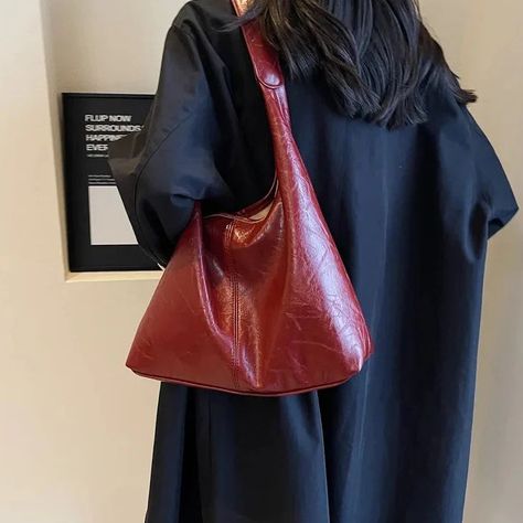 Style meets versatility in this timeless piece. Effortlessly elevate any look!✨👜 . . 🔎Search : Aventra Leather Shoulder Bag 🔗Shop : Link in bio 🚀Shipping : Free on all orders! Vintage Wine, Underarm Bag, Wine Red, Leather Shoulder Bag, Pu Leather, Shoulder Bag, Red, Leather, Bordeaux