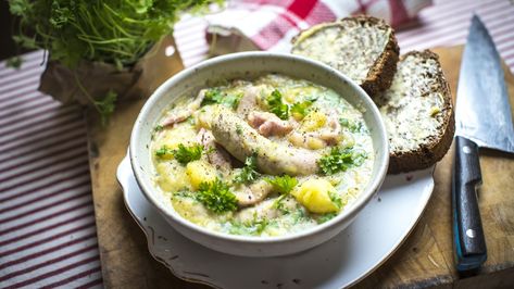 Irish Coddle, Traditional Irish Food, Dublin Coddle, Cultural Recipes, Donal Skehan, Irish Recipes Traditional, Joe Wicks, Irish Food, Gluten Free Granola