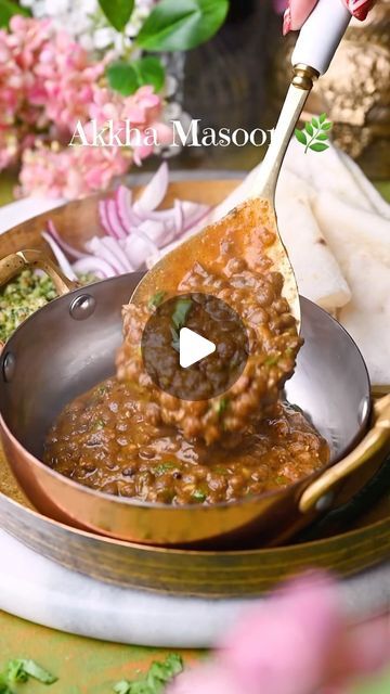 Maharashtrian Food Recipes, Byriani Rice Recipe, Pudina Rice Recipe Video, Manipuri Dish, Maharashtrian Food, Food Of Maharashtra, Indian Breads, Maharashtrian Recipes, Red Lentils