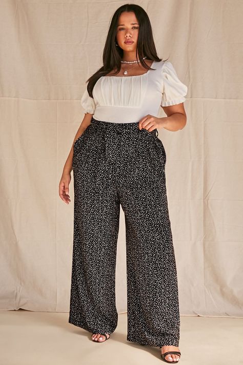 Plus Size Speckled Palazzo Pants | Forever 21 Outfit For Plus Size Women, Dark Blue Jeans Outfit, Outfit For Plus Size, White Linen Pants Outfit, Plus Size Palazzo, Palazzo Dress, Palazzo Pants Outfit, Linen Pants Outfit, White Pants Outfit