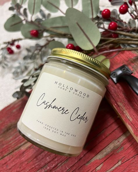 We have sooooo many good holiday scents in right now from candles, to waxmelts, diffusers, sprays and more!! You guys have been loving this scent!!! Experience the luxurious scent of Cashmere Cedar candle, with sweet top notes of vanilla sugar, a middle of rose, jasmine, and vanilla orchid, and a smooth, woody base of cedarwood, creamy vanilla, and musk. Its delicate aroma will linger throughout the room, creating an inviting atmosphere. http://www.beautifuljunque.com Cedar Candle, Sweet Top, Vanilla Orchid, Holiday Scents, Vanilla Sugar, Home Candles, Holiday Fun, Soy Wax, Scents