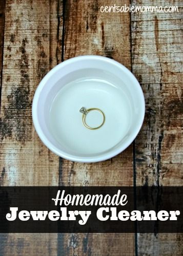 Make your own DIY Homemade Jewelry Cleaner with only 1 ingredient to get your diamond ring sparkling again. Homemade Jewelry Cleaner, Jewelry Cleaner Diy, How To Clean Gold, Clean Gold Jewelry, Cleaner Recipes, Diy Cleaners, Cleaning Recipes, Cleaners Homemade, Homemade Jewelry