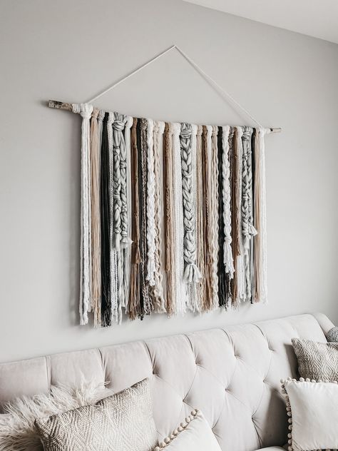 Diy Wall Hanging Yarn, Decorate Home, Yarn Hanging, Yarn Wall Art, Yarn Wall, Modern Wall Hanging, Macrame Wall Hanging Diy, Yarn Wall Hanging, Wall Hanging Diy