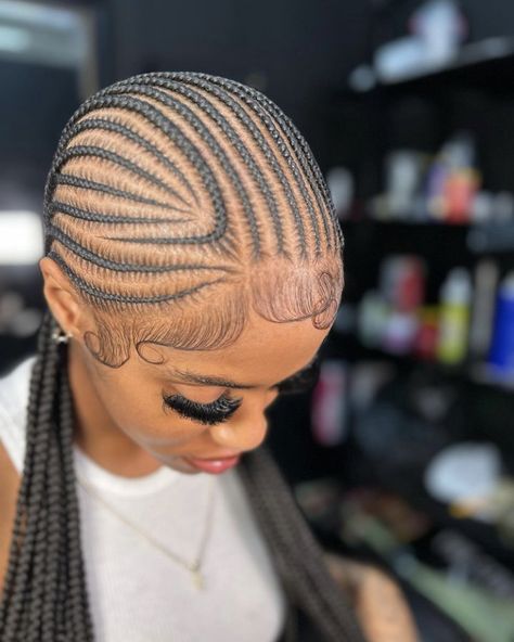 Curve Stitch Braids, Jayda Wayda Straight Back Braids, Freestyle Cornrows For Black Women, 12 Stitch Braids With Design, Curved Cornrows, Freestyle Straight Back Braids, Stitch Braids With Beads, Ashanti Braids, Swirl Cornrows