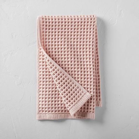 TEXTILES | vivietmargot Casaluna Waffle Towels, Cute Hand Towels, Pink Hand Towels, Best Bath Towels, Waffle Design, Pink Towels, Bath Collection, Future Kitchen, Bathroom Themes