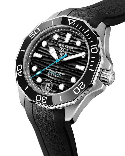 TAG Heuer launches the new Aquaracer 2024 | Time and Watches | The watch blog Tag Heuer Aquaracer, Tag Heuer Watch, Gents Watches, Mens Watches Black, Engagement Rings Bridal Sets, Engagement Ring Guide, Steve Mcqueen, Mens Band, Dive Watches