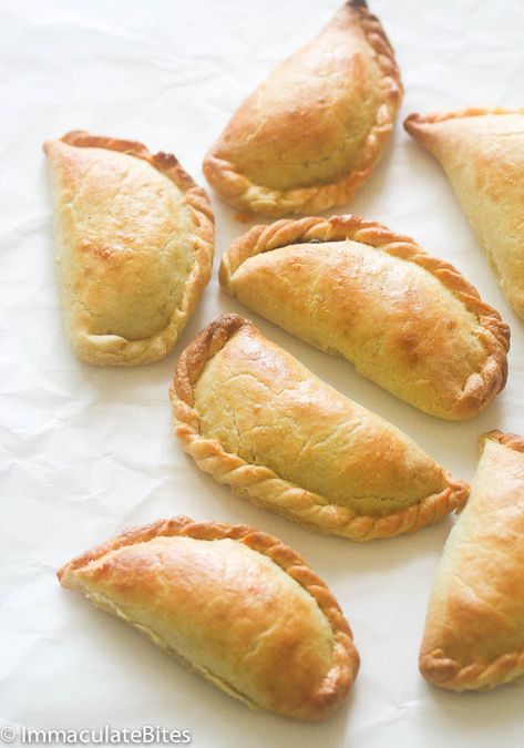 Pineapple Empanadas - Immaculate Bites Jamaican Chicken Patties, Empanadas Sweet, Pineapple Empanadas, Sweet Empanadas Recipe, Cream Cheese Dough, Chicken Patty Recipes, Cheese Dough, Empanada Dough, Jamaican Chicken