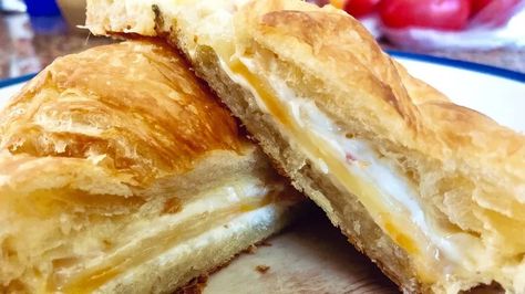 Skip The Bread And Make Your Next Grilled Cheese On A Croissant Grilled Cheese Croissant, Croissant Grilled Cheese, Mayonnaise Grilled Cheese, Grill Cheese, Croissant Sandwich, Cheese Croissant, Classic Grilled Cheese, Best Grilled Cheese, Simple Sandwiches