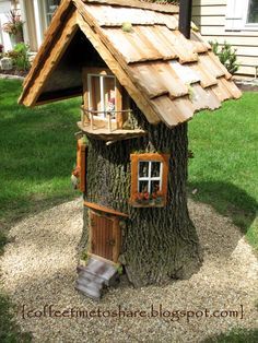 Tree Stump Decor, Panelling Hallway, Fairy Tree Houses, Doors Design, Fairy Garden Designs, Fairy Garden Crafts, Fairy Tree, Gnome House, Fairy Garden Houses