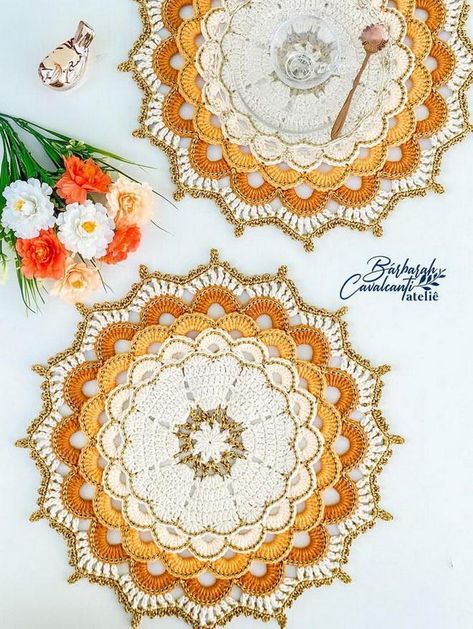 Crochet Art Crochet Table Decor Free Pattern, Crochet Dining Table Mat, Crochet Patterns For Placemats, Crochet Fall Placemats Free Pattern, Crochet Fall Placemats, Crochet Table Mat Pattern, Crochet Thanksgiving Placemats, Crochet Dinner Mats, Turkish Crochet Patterns