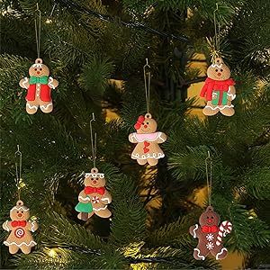 Gingerbread Man Ornaments, Ornaments For Christmas Tree, Gingerbread Crafts, Ornaments For Christmas, Gingerbread Ornaments, Christmas Tree Hanging, Christmas Wall Hangings, Christmas Gingerbread Men, Small Christmas Trees