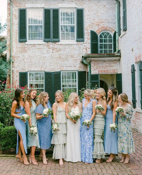 Blue Green Wedding, Spring Wedding Color Palette, Bridesmaids Dress Inspiration, Wedding Party Outfits, Bridesmaid Attire, Light Blue Wedding, Bridesmaid Colors, Something Blue Wedding, Wedding Palette