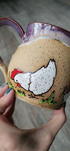 Chicken Pottery Painting, Ceramic Chickens Pottery, Animal Pottery Mugs, Ceramic Mug Animal, Animal Ceramic Mug, Ceramic Mugs Handmade Animal, Chicken Coffee Mug, Ceramic Chicken, Mug Decorating