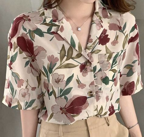 Floral Shirt Outfit Women, Shirt For Women Stylish, Oversized Shirt For Women, Floral Shirt Outfit, Shirts For Women Stylish, Umgestaltete Shirts, Baggy Shirts, Fashion Oversized, Oversized Shirts