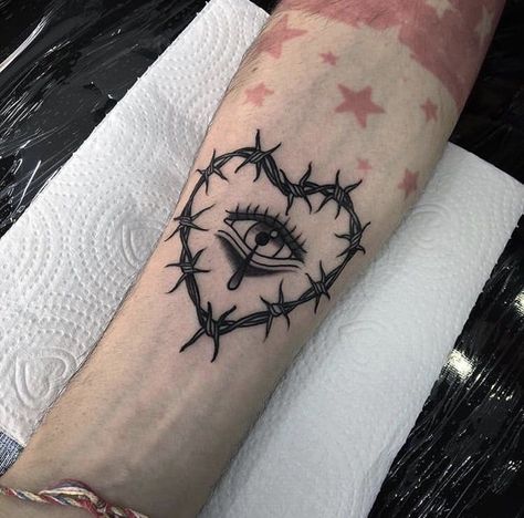 Grunge Tattoo, Triangle Tattoos, Inspiration Tattoos, Tattoo Flash Art, Eye Tattoo, Barbed Wire, Feminine Tattoos, Dope Tattoos, Tattoo Design Drawings