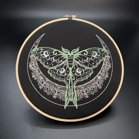 I decided to experiment with embroidery on black fabric. I love it! So dramatic. I experimented with the skills I learned in the #light workshop. Still needs some work but I'm getting there! Luna Moth Embroidery, Embroidery On Black Fabric, Gothic Embroidery, Moth Embroidery, Embroidery On Black, Luna Moth, Embroidered Details, Embroidery Ideas, Hand Embroidery Patterns