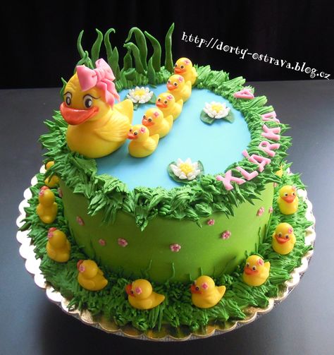 Duck Cake Ideas, Pond Cake, Torte Creative, Rodjendanske Torte, Duck Cake, Duck And Ducklings, Duck Birthday, Torte Cupcake, 2 Birthday Cake