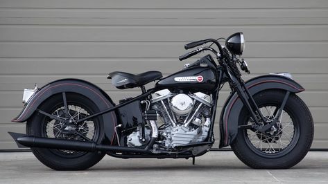 Homemade Motorcycle, Harley Panhead, Vintage Harley Davidson Motorcycles, Diy Motorcycle, Harley Davidson Panhead, Classic Harley Davidson, Motorcycle Decor, Bobber Bikes, Motorcycle Types