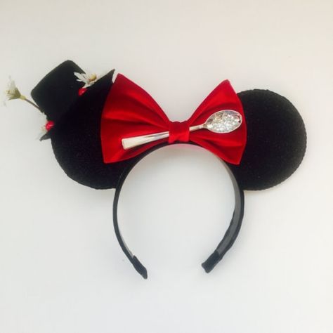 100 Mickey Mouse Ears - A girl and a glue gun Disney Closet, Diy Mickey Mouse Ears, Ear Designs, Ear Ideas, Disney Inspiration, Diy Disney Ears, Disney Ears Headband, Diy Mickey Ears, Disney Mouse Ears