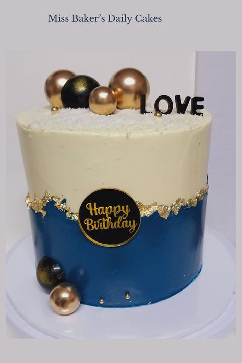 Navy blue and gold theme buttercream fault line cake. 
Cake idea for Men. Gold Themed Cake, 30th Birthday Cake Ideas, Miss Baker, Fault Line Cake, 30th Birthday Cake, 30 Birthday Cake, Birthday Cake Ideas, Gold Theme, Cake Cake