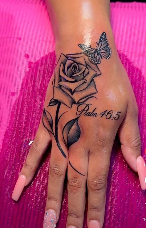 Small First Tattoos, Name Tattoo On Hand, Cute Hand Tattoos, Pretty Hand Tattoos, Tattoos For Lovers, Pretty Tattoos For Women, Hand Tattoos For Women, Dope Tattoos For Women, Bad Tattoos