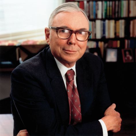 Charlie Munger was Vice Chairman of Berkshire Hathaway and Warren Buffett's closest business partner. Before he died at age 99, he shared three "basic rules" that drove his success in life — and they can help any young person today. Charlie Munger, Career Decisions, Authority Figures, Harvard Law, Harvard Law School, Daily Action, Success In Life, Dream Book, Warren Buffett