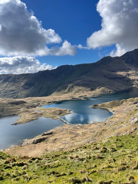 Northern Attitude, Snowdonia National Park, Uk Holidays, Snowdonia, Travel Inspired, Pretty Places, Dublin, Travel Posters, Wales