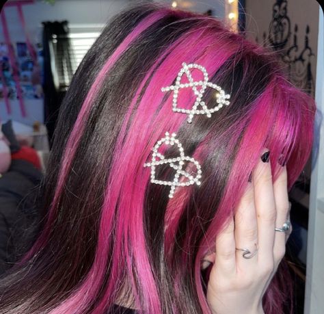 Emo Highlights, Draculaura Monster High, Pink Brown, Pink Hair, Monster High, Highlights, Hair, Pink