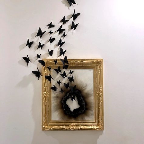 3d Butterfly Artwork, Butterfly 3d Art, 3d Art Inspiration, 4d Artwork, Girly Diy Crafts, Installation Art Ideas Diy, Installation Art Ideas, Art Installation Ideas, 3d Art Work