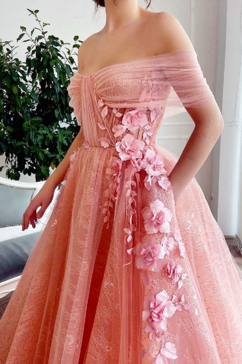 Teuta Matoshi Pink, Teuta Matoshi Dresses, Matoshi Dress, Ball Gowns Fantasy, Teuta Matoshi, Big Wedding Dresses, Story Cover, Sparkle Wedding Dress, Wait What