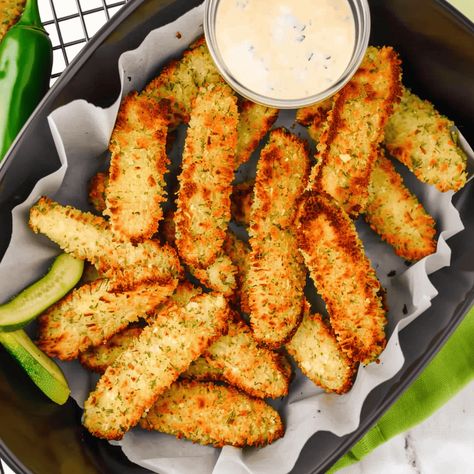 Crispy Air Fryer Dill Pickles Stuffed Dill Pickles, Crispy Dill Pickles, Air Fryer Pickles, Fried Snacks, Pinterest Predicts, Dill Pickles, Fried Pickles, Drying Dill, Air Frying