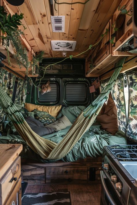 Volkswagen Bus Interior Campers, Camper Van Living, Rv Rooms Ideas, Aesthetic Camper Van, Van Decoration Ideas, Van Home Ideas, Boho Van Life, Live In Van, Living In A Caravan