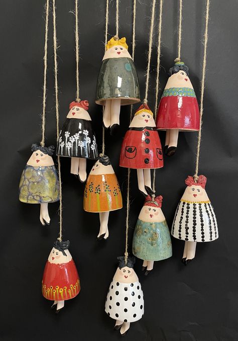 Fun Ceramics Ideas, Kids Pottery Projects, Clay Chimes, Pottery Chimes, Paper Clay Projects, Ceramic Wind Chimes, Ceramic Bell, Kids Pottery, Pottery Handbuilding