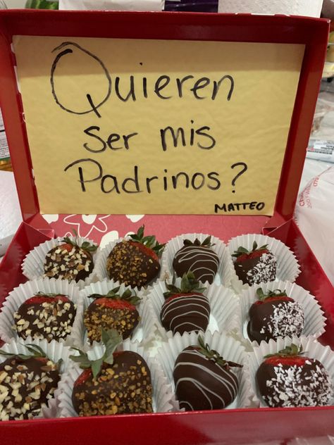 Bautizo proposal for godparents How To Ask Your Damas To Be In Your Quince, Quince Padrinos Gifts, Will You Be My Padrinos Proposal, Do You Want To Be My Godparents Ideas, Asking Padrinos For Quince Ideas, Bautizo Proposal, Will You Be My Padrino Ideas, Quince Court Proposal Ideas, Padrinos Proposal Spanish