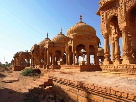 Bada Bagh Jaisalmer (Bag means garden) A garden complex situated on the path of Ramgarh, about 6 km from the Jaisalmer district of Rajasthan state. This is the important Tourist Palace of Jaisalmer. Where there are millions of domestic tourists visiting in the year. Bada Bagh Jaisalmer Rajasthan India This place is the Royal Mausoleum of the kings of Jaisalmer. Famous for royal umbrellas. #Jaisalmer Desert Area, Big Garden, Jaisalmer, The Kings, Tourist Spots, Rajasthan India, Tourist Destinations, Tourist Attraction, Travel Around The World