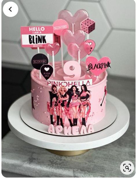 Rose Birthday Cake Blackpink, Blackpink Cake Ideas, Blackpink Cupcake Ideas, Blackpink Pasta, Blackpink Cake, Kpop Cake, Bday Plans, Rosé Birthday Cake, Disney Photo Ideas