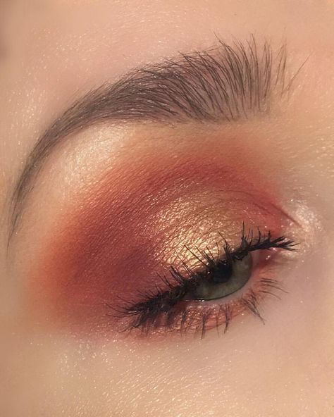 Rust Orange Eye Makeup, Bridal Makeup Orange Eye, Makeup For Rust Dress, Eyeshadow For Blue Eyes Red Hair, Orange Tone Eyeshadow Looks, Bronze Halo Eye Makeup, Bridesmaid Makeup Terracotta Dress, Orange Brown Eyeshadow Looks, Orange Makeup Brown Eyes