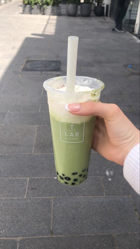 #matcha #boba #tea Matcha Business, Matcha Boba Tea, Boba Matcha, Matcha Milk Tea, July Vibes, Matcha Bubble Tea, Drink Matcha, Boba Shop, Bakery Crafts