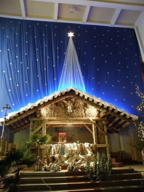 Crib For Christmas Decorating Ideas, Altar Christmas Decorations, Christmas Crib Decoration Ideas, Christmas Crib Ideas In Church, Belen Christmas Decor, Crib Ideas Christmas Diy, Christmas Manger Ideas, Christmas Crib Ideas Nativity Scenes, Christmas Decorations For Church