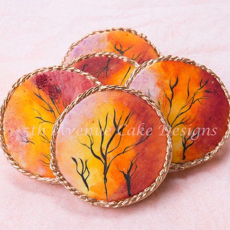 How to Decorate Edible Hand Paint Autumn Sunset Cookies Sunset Cookies, Watercolor Sunset Sky, Painting Cookies, Painted Fondant, Paint Sunset, Paint Autumn, Painted Sugar Cookies, Confectionary Art, Cookies Fall