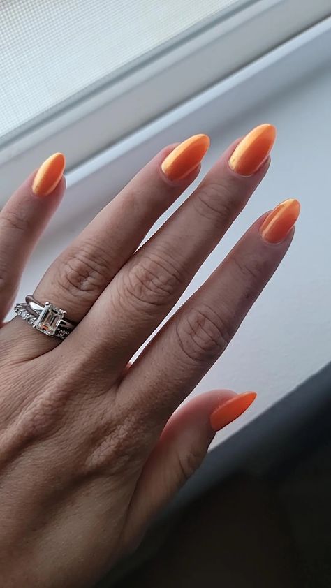 Orange Nails With Chrome, Orange Chrome Nails, Acrylic Nails Chrome, Nails With Chrome, Bright Orange Nails, Orange Chrome, Neon Orange Nails, Orange Acrylic Nails, Chrome Nails Designs