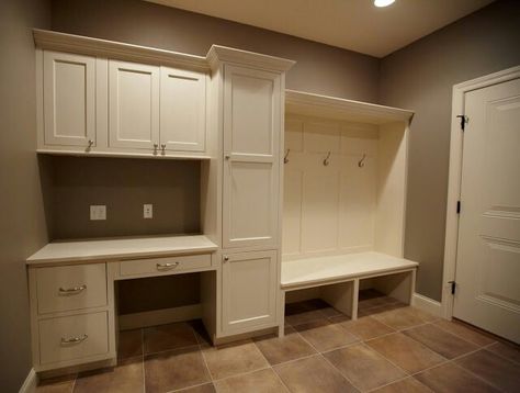 Mud Room With Bay Window, Mudroom With Desk And Bench, Mudroom Desk Combo, Mud Room Desk Built Ins, Mudroom Lockers With Desk, Mudroom With Desk Area, Mudroom With Office Space, Drop Zone With Desk, Mail And Key Organizer Drop Zone