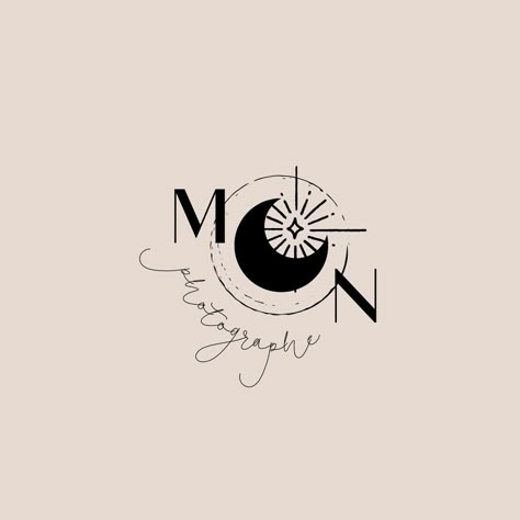 Round Logo Ideas, Creative Logo Design Art, Makeup Illustration, Logo Quotes, Cool Symbols, Moon Logo, Boho Logo, Sun Logo, Working Drawing