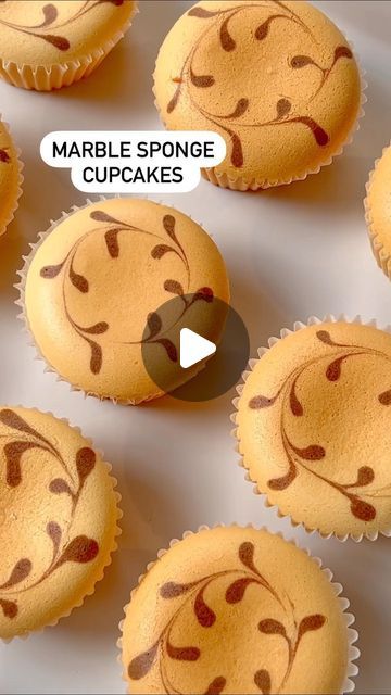 Sponge Cupcakes, Aesthetic Cooking, Cooking Aesthetic, Kek Lapis, Resipi Kek, Dinner Ideas Easy, Family Dinner Ideas, Recipes Easy Dinner, Easy Lunch Ideas